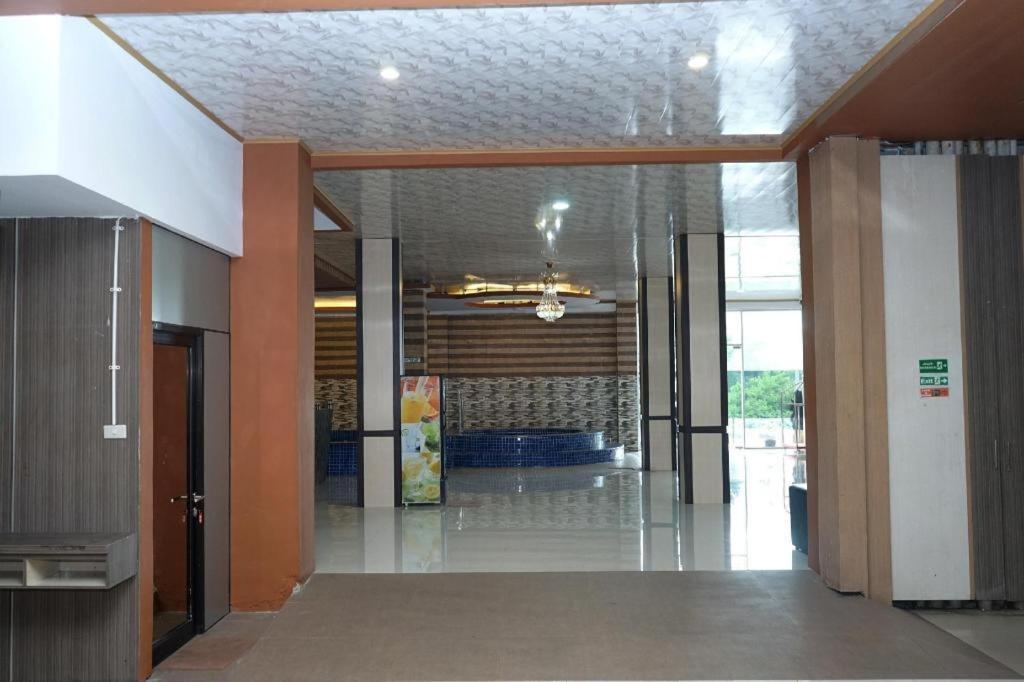 Grand Vella Hotel Pangkal Pinang Εξωτερικό φωτογραφία