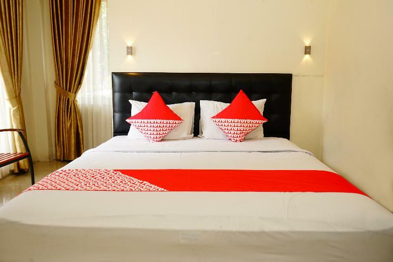 Grand Vella Hotel Pangkal Pinang Εξωτερικό φωτογραφία